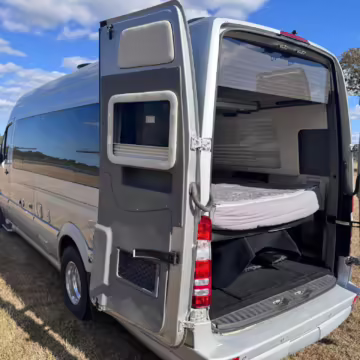 2015 Mercedes-Benz Sprinter 3500 Airstream Interstate — photo 75