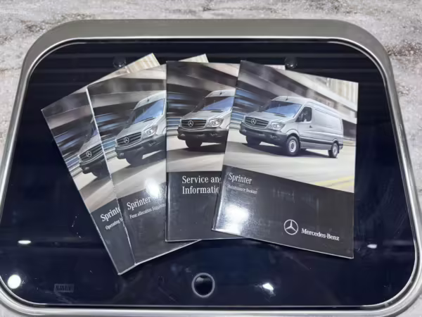 2015 Mercedes-Benz Sprinter 3500 Airstream Interstate — photo 18