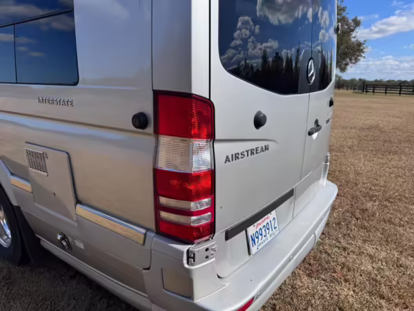 2015 Mercedes-Benz Sprinter 3500 Airstream Interstate — photo 96