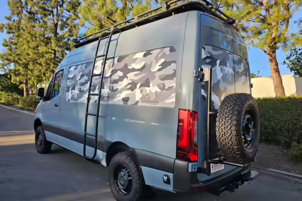 2022 Mercedes-Benz Sprinter 2500 4×4 — photo 3