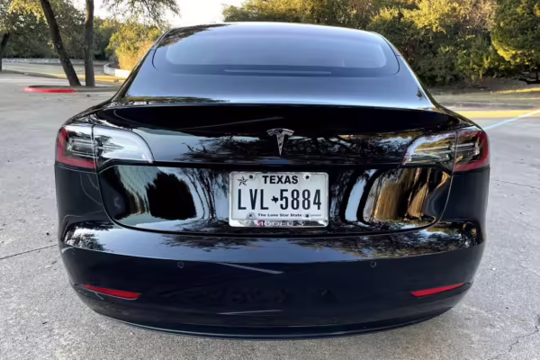 2018 Tesla Model 3 Mid Range RWD — photo 14