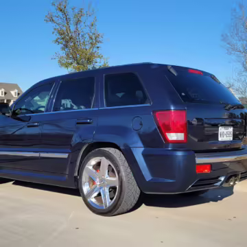 2009 Jeep Grand Cherokee SRT8 — photo 9