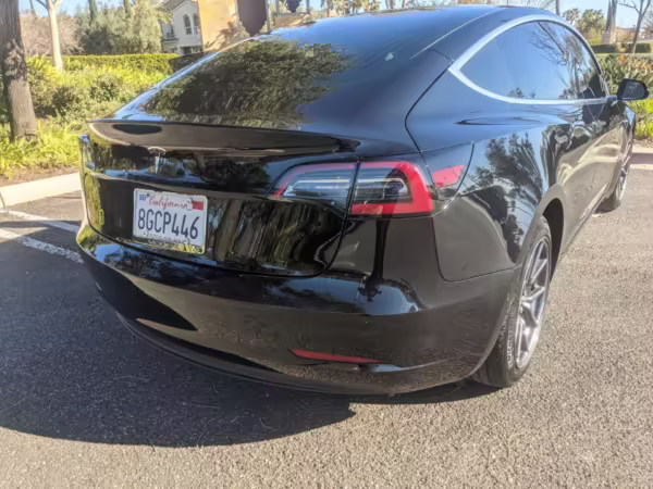 2018 Tesla Model 3 Long Range — photo 8