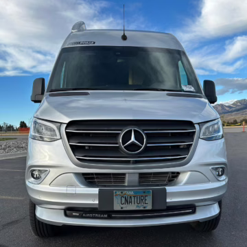 2021 Mercedes-Benz Sprinter 2500 Airstream Interstate 19 Tommy Bahama Edition 4×4 — photo 4