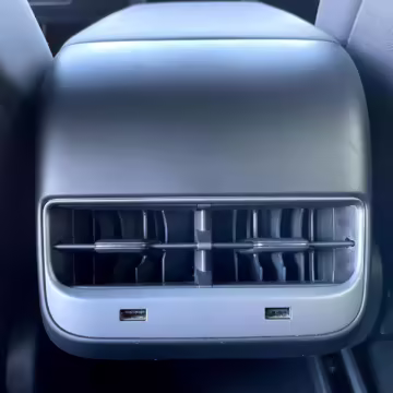 2018 Tesla Model 3 Mid Range RWD — photo 70