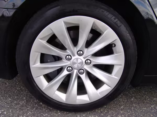 2016 Tesla Model S 90D — photo 4