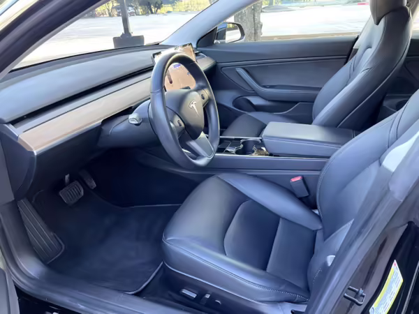 2018 Tesla Model 3 Mid Range RWD — photo 71