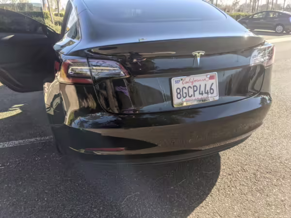 2018 Tesla Model 3 Long Range — photo 10