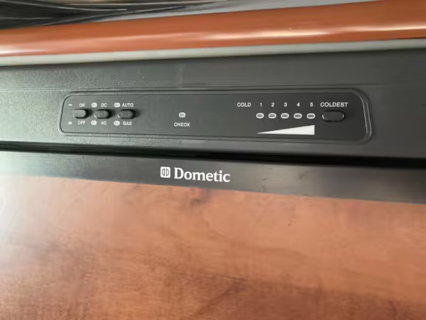 2010 Chevrolet Express 3500 Sportsmobile — photo 31