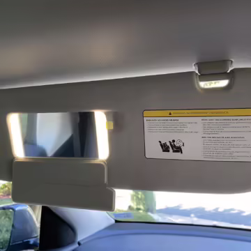 2022 Tesla Model Y Long Range AWD — photo 28