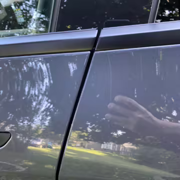 2022 Tesla Model Y Long Range AWD — photo 2