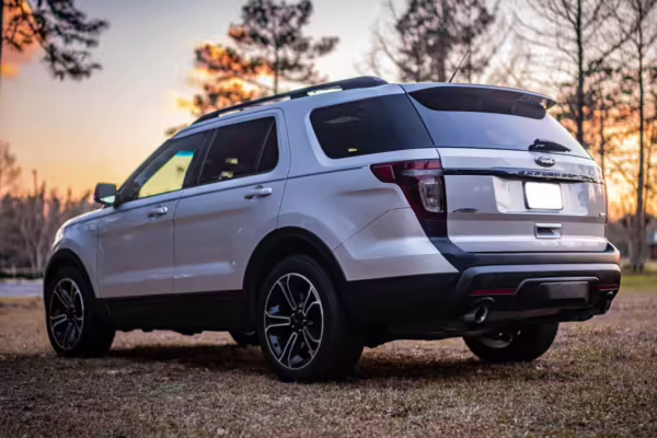 2015 Ford Explorer Sport — photo 12