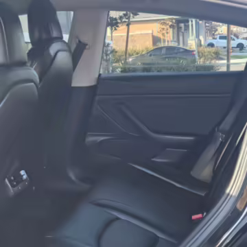 2018 Tesla Model 3 Long Range — photo 39