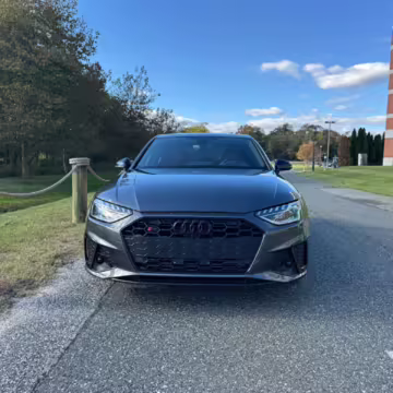 2021 Audi S4 Prestige — photo 5