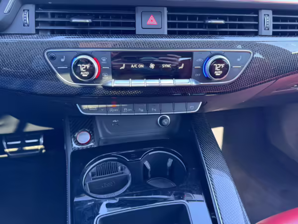 2021 Audi S4 Prestige — photo 43