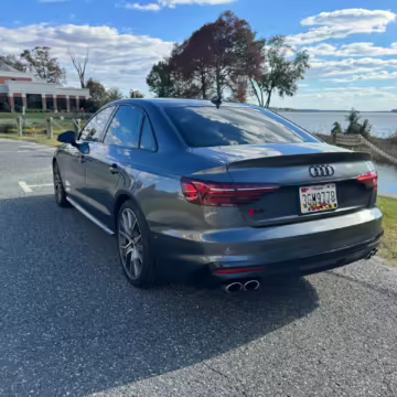 2021 Audi S4 Prestige — photo 11