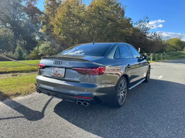2021 Audi S4 Prestige — photo 16