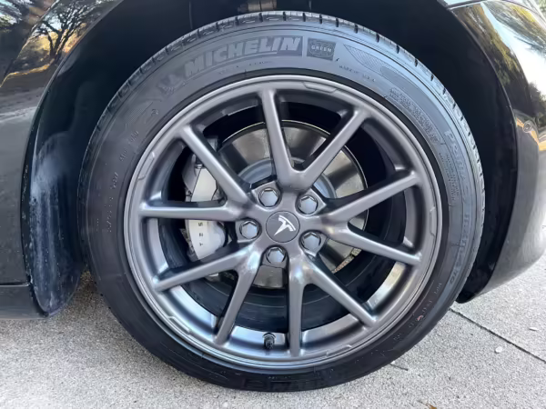 2018 Tesla Model 3 Mid Range RWD — photo 26