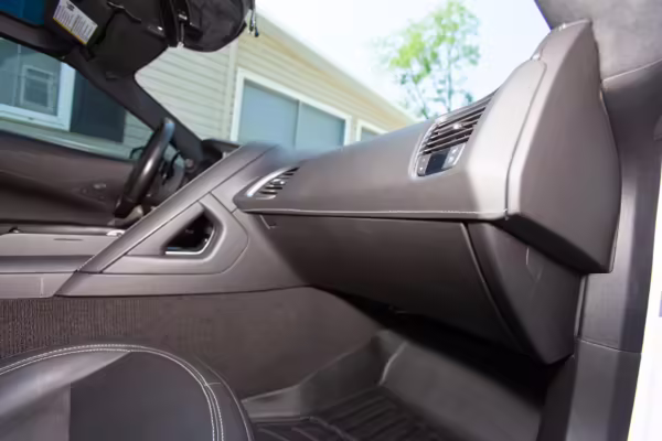 2015 Chevrolet Corvette Stingray Z51 Coupe — photo 46