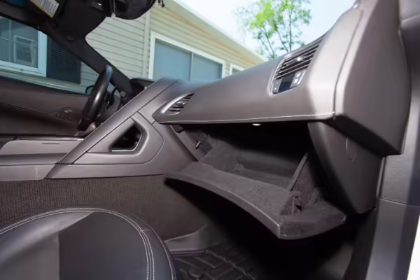 2015 Chevrolet Corvette Stingray Z51 Coupe — photo 56