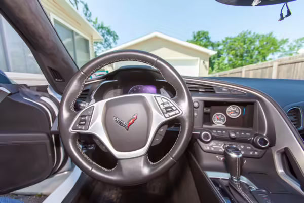 2015 Chevrolet Corvette Stingray Z51 Coupe — photo 52