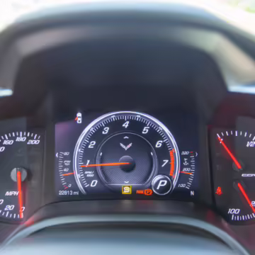 2015 Chevrolet Corvette Stingray Z51 Coupe — photo 61