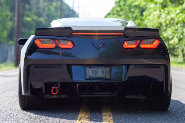 2015 Chevrolet Corvette Stingray Z51 Coupe — photo 3