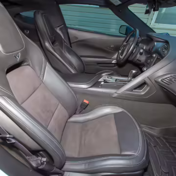 2015 Chevrolet Corvette Stingray Z51 Coupe — photo 41