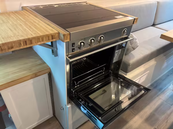2020 Mercedes-Benz Sprinter 2500 — photo 27