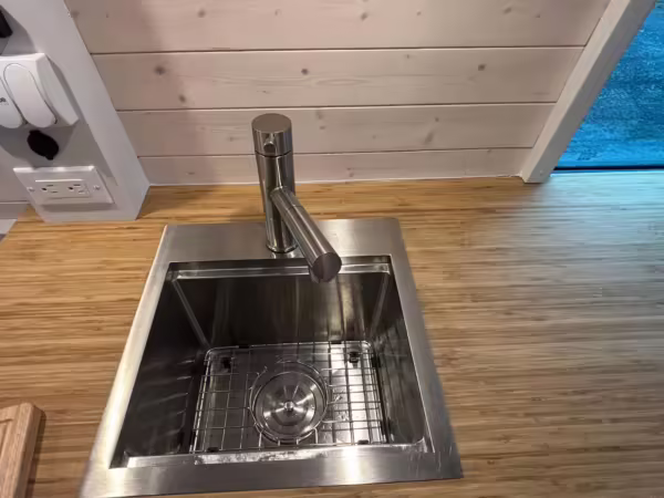 2020 Mercedes-Benz Sprinter 2500 — photo 40