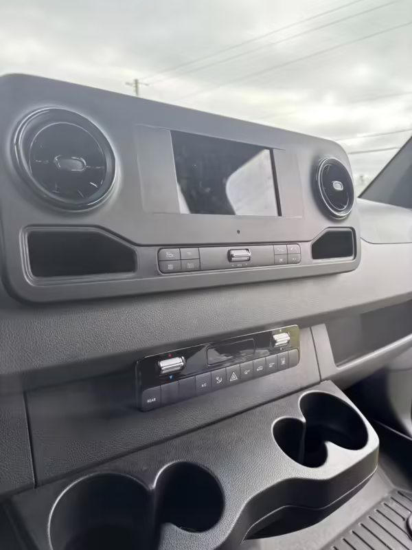 2020 Mercedes-Benz Sprinter 2500 — photo 57
