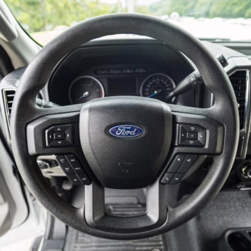 2017 Ford F-550 Super Duty XLT 4×4 Grid Camper — photo 44