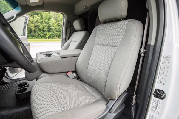 2017 Ford F-550 Super Duty XLT 4×4 Grid Camper — photo 86