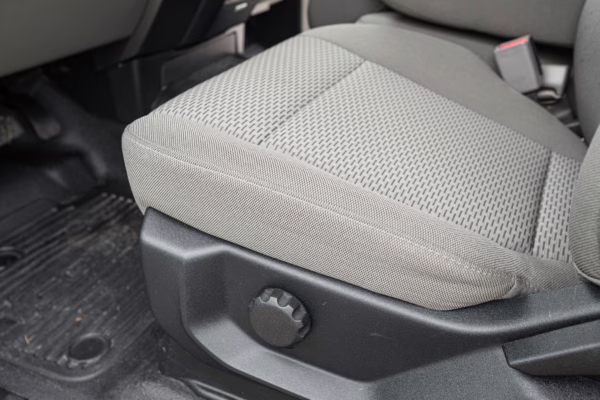2017 Ford F-550 Super Duty XLT 4×4 Grid Camper — photo 67