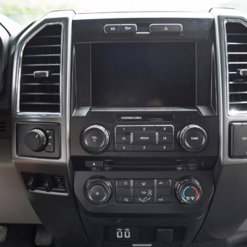 2017 Ford F-550 Super Duty XLT 4×4 Grid Camper — photo 71