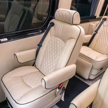 2023 Mercedes-Benz Sprinter 3500XD Ultimate Toys Coach — photo 24