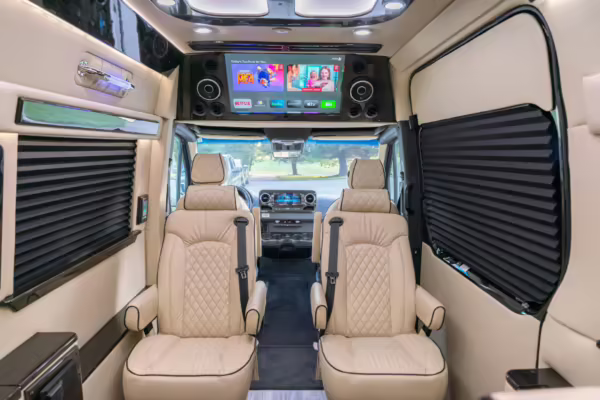 2023 Mercedes-Benz Sprinter 3500XD Ultimate Toys Coach — photo 27