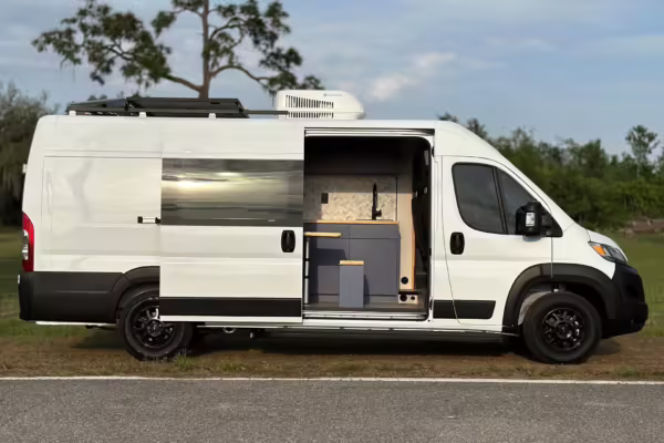 2024 Ram Promaster Cargo 3500 Extended High Roof — photo 35
