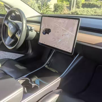 2018 Tesla Model 3 Long Range — photo 41