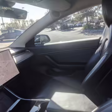 2018 Tesla Model 3 Long Range — photo 45
