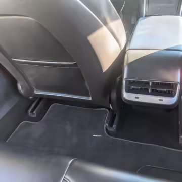 2018 Tesla Model 3 Long Range — photo 47