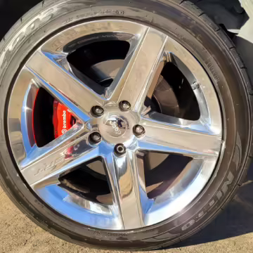 2009 Jeep Grand Cherokee SRT8 — photo 18