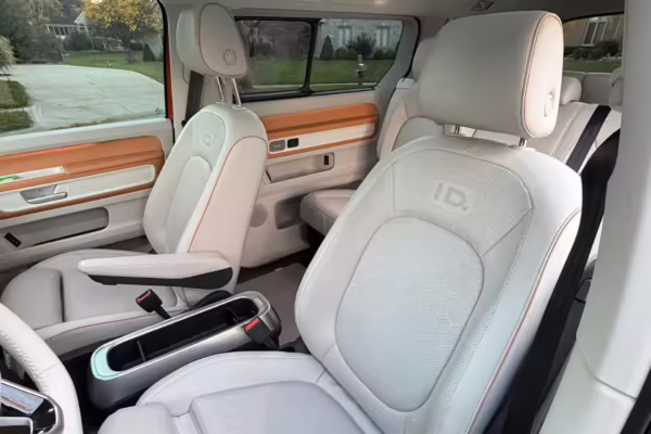 2025 Volkswagen ID. Buzz 1st Edition — photo 34