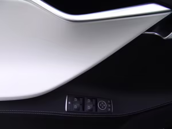 2016 Tesla Model S 90D — photo 35