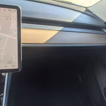2018 Tesla Model 3 Long Range — photo 50