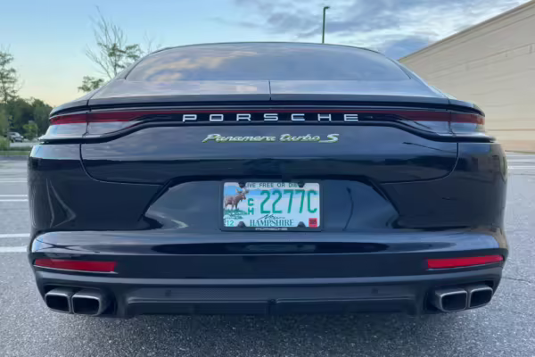 2023 Porsche Panamera Turbo S E-Hybrid — photo 74