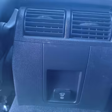 2009 Jeep Grand Cherokee SRT8 — photo 42