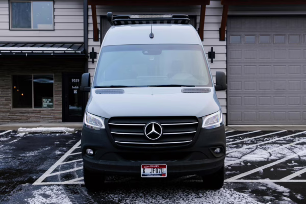 2022 Mercedes-Benz Sprinter 3500 — photo 31
