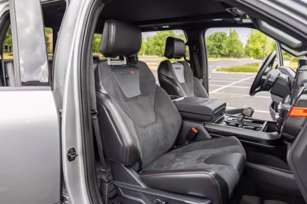 2023 Ford F-150 Raptor R — photo 111