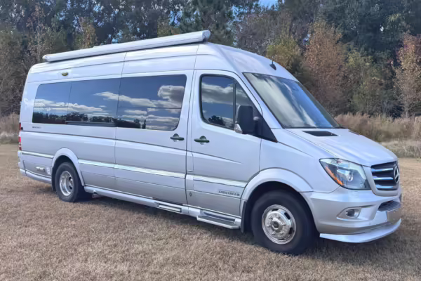 2015 Mercedes-Benz Sprinter 3500 Airstream Interstate